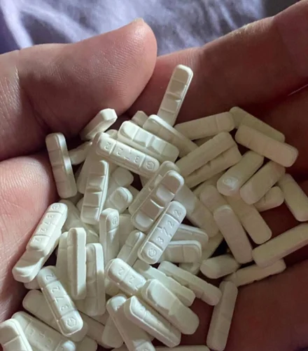 White Xan Bar